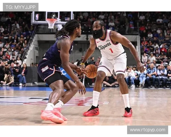 惨败快船后龙狮反思赛季表现第三节如镜子揭示团队差距与不足 惨败快船后龙狮反思赛季表现第三节如镜子揭示团队差距与不足